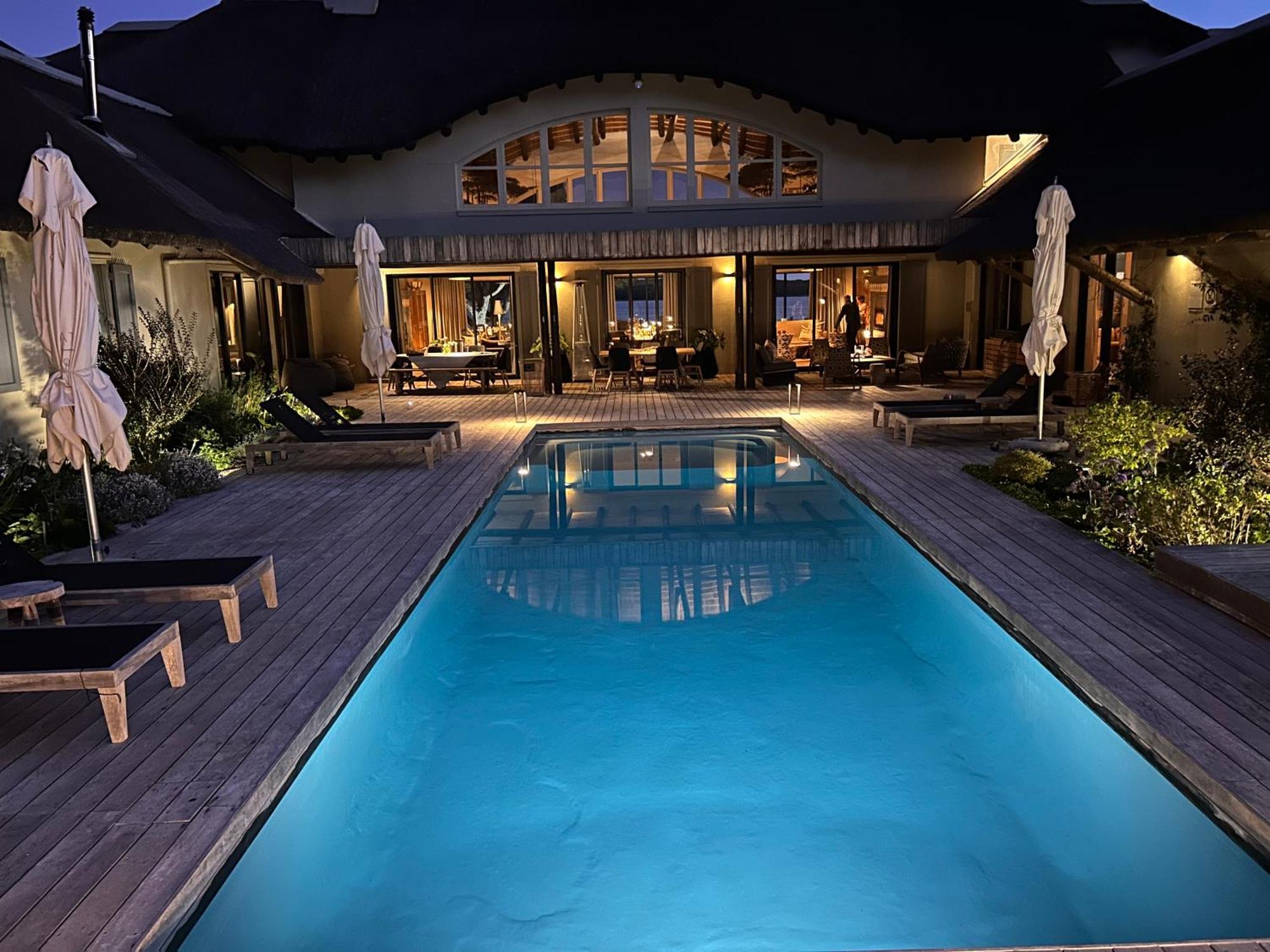 The Thatch House Boutique Hotel, Hermanus Exterior photo